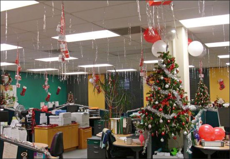 Cách trang trí Noel cho văn phòng làm việc