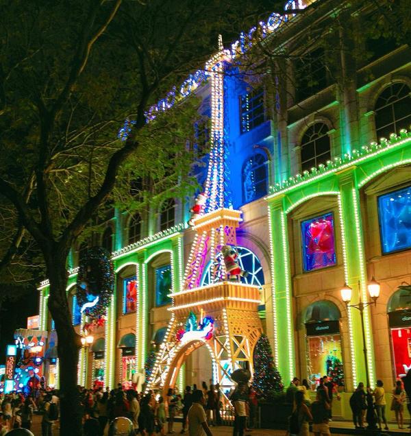 Những Nơi Trang Trí Giáng Sinh Đẹp Ở Sài Gòn