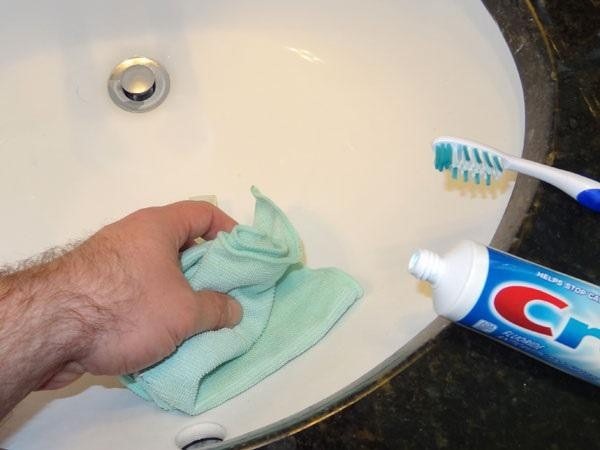 Mẹo vặt vệ sinh nhà tắm hiệu quả